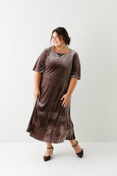 'Sophia' Square Neck Velvet Midi Dress