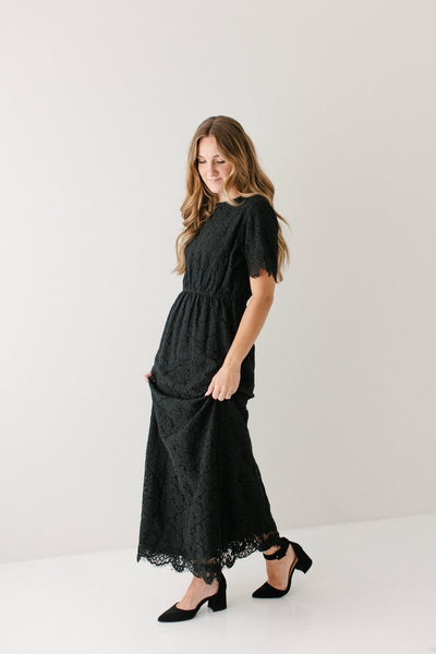 'Odessa' Round Neck Lace Maxi Dress