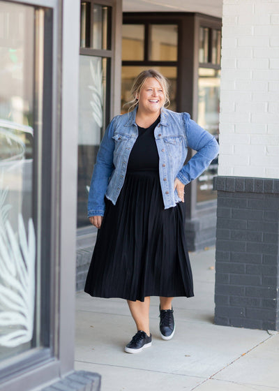 Emersyn Pleated Midi Dress