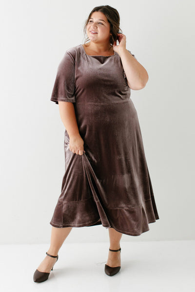 'Sophia' Square Neck Velvet Midi Dress