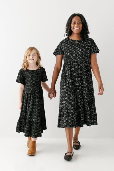 'Shiloh' Floral Ribbed Tiered Midi Dress