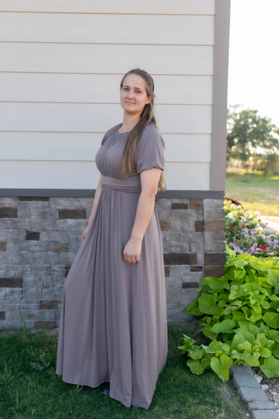 Serena in Taupe