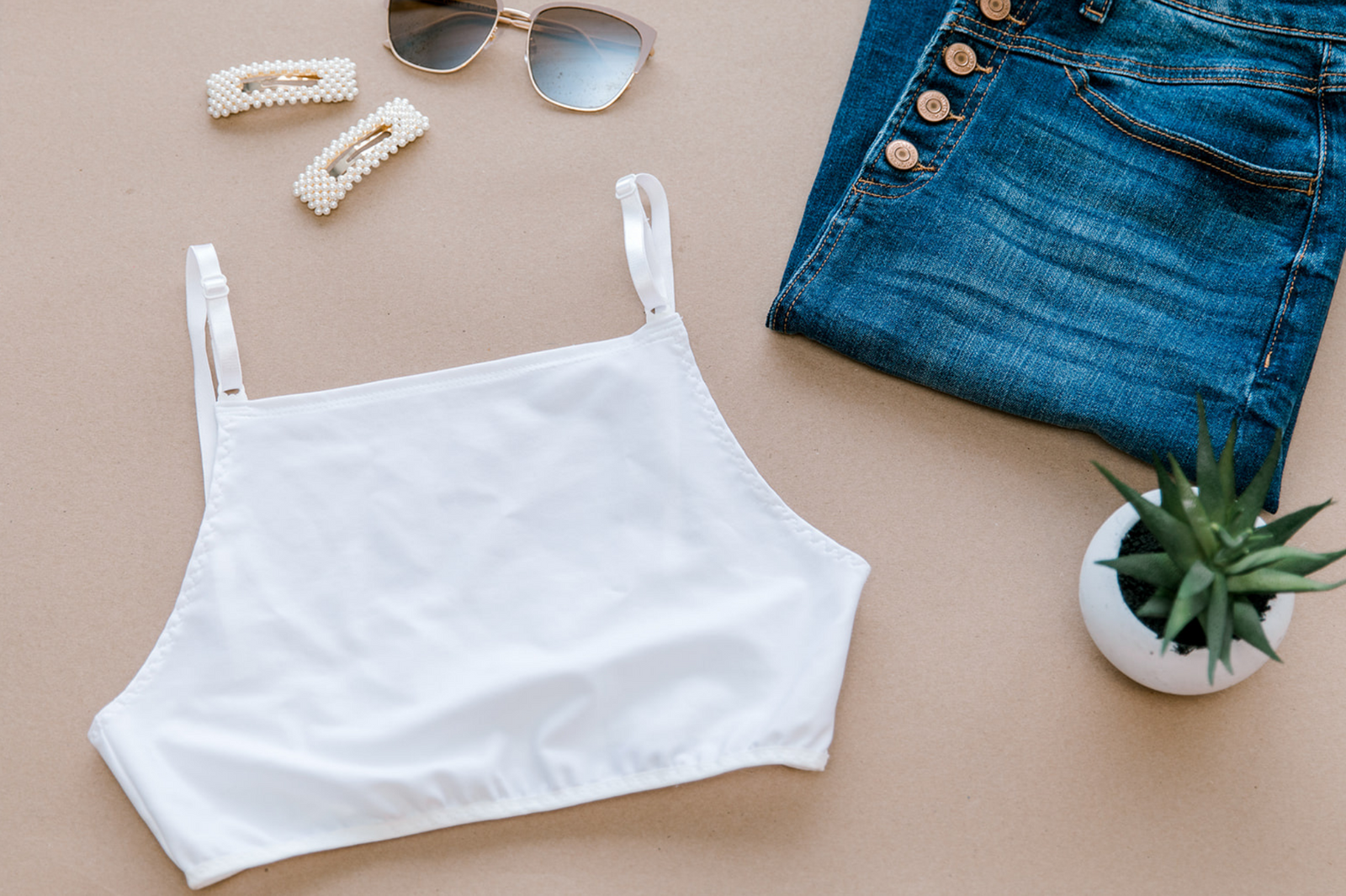 Modest Basic Cropped Cami in White